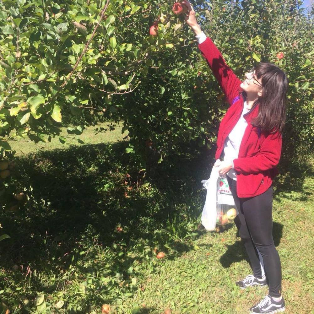 Meet your Posher, Lucy